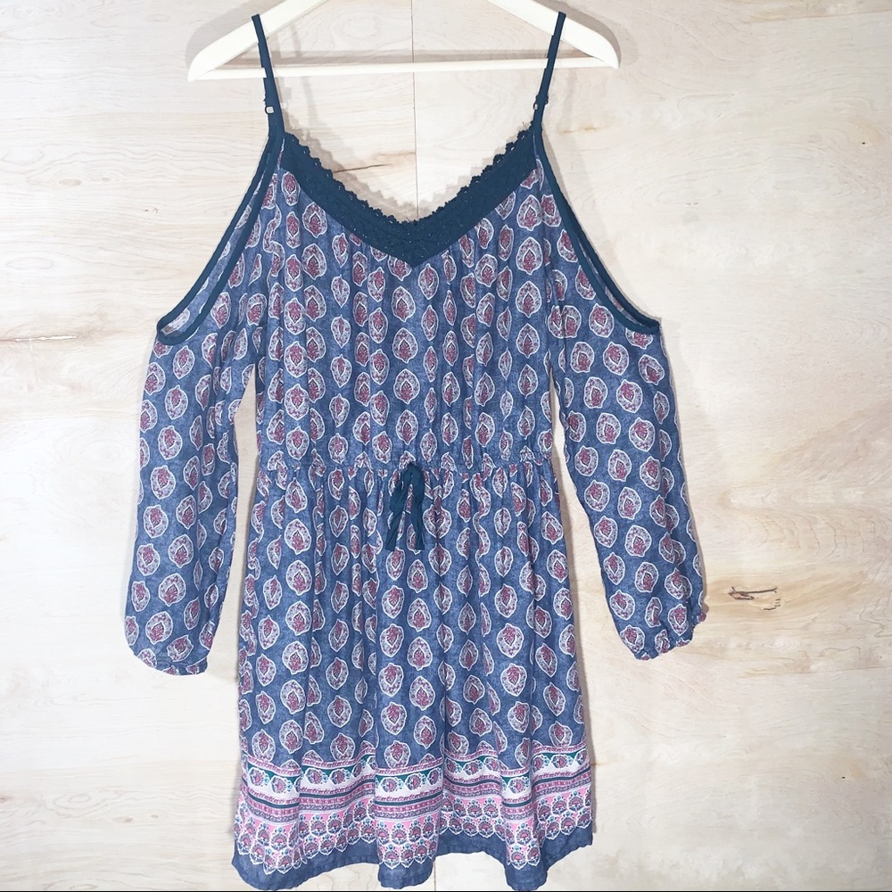 Band of Gypsies | Cold Shoulder Long Sleeve Dress